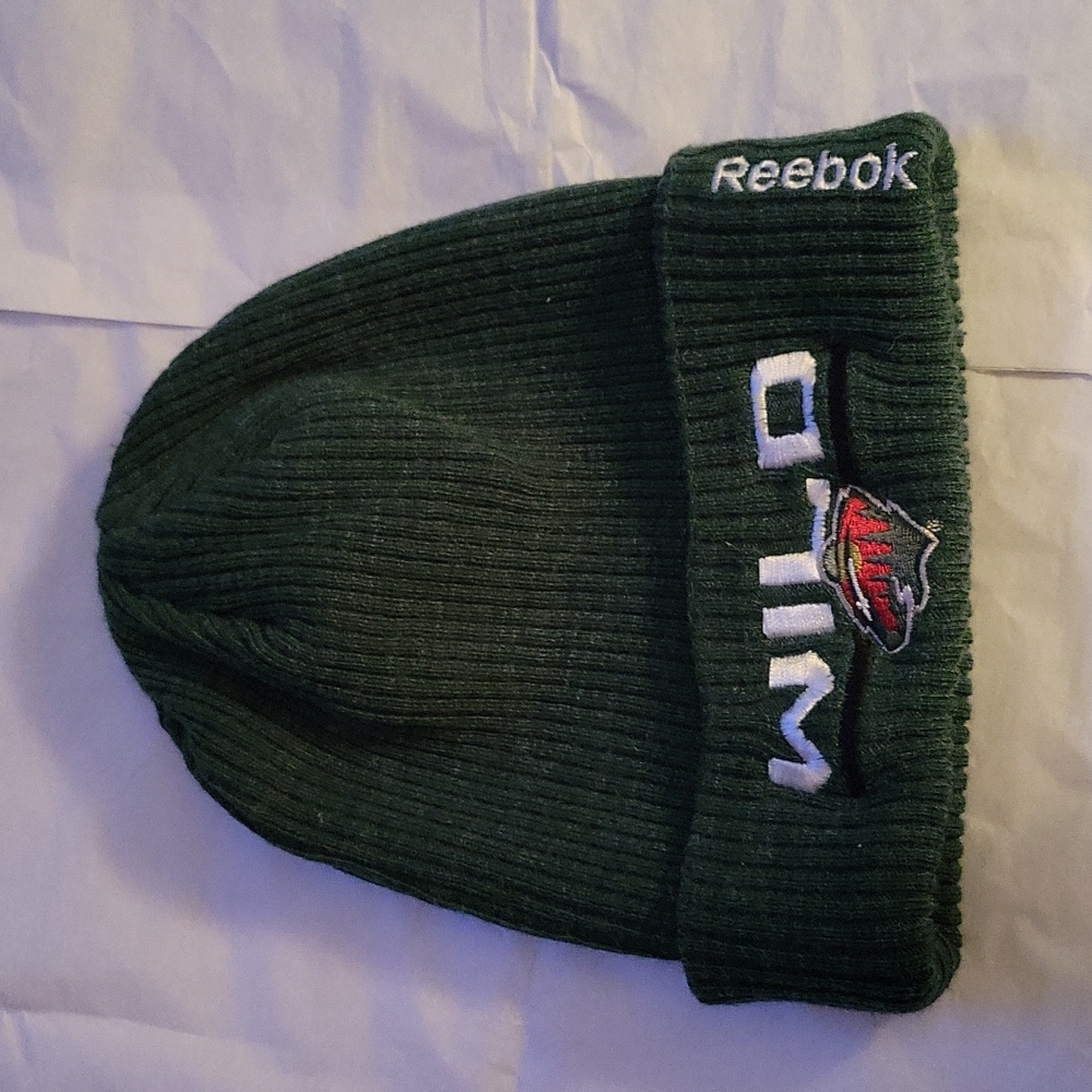 Mn Wild Reebok Knit Hat